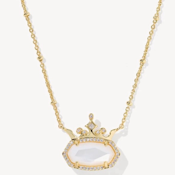 Kendra Scott Jewelry - Ivory Mother of Pearl Elisa Princess Kendra Scott Necklace
